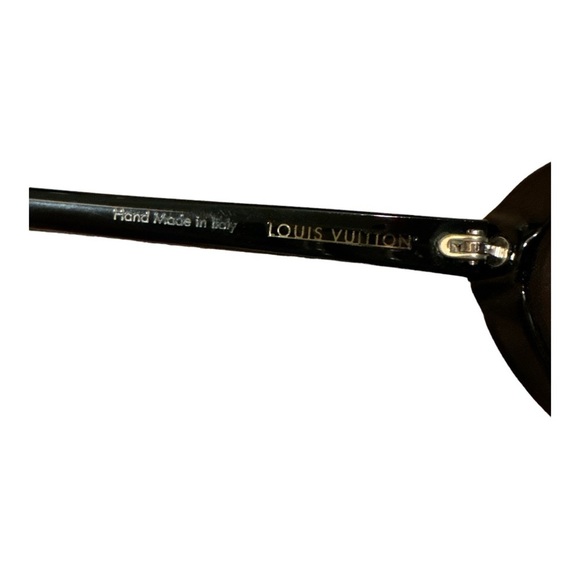 Louis Vuitton Anita Sunglasses - Picture 8 of 14